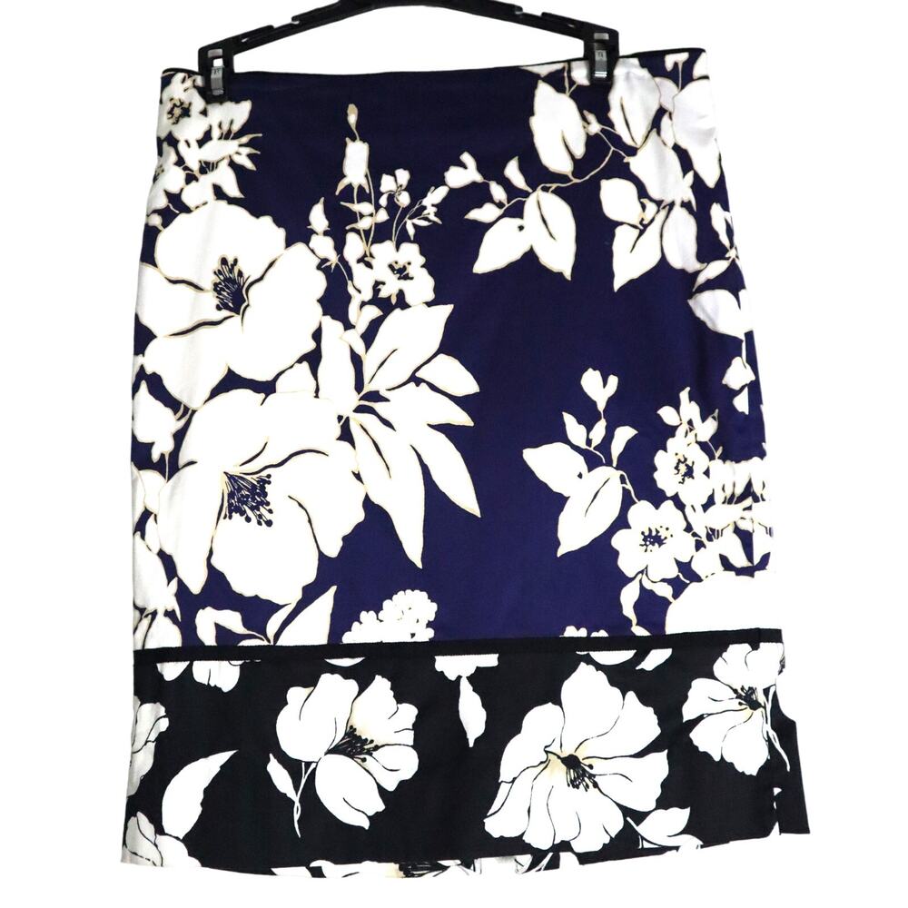 Women’s Navy Blue & White Floral Pencil Skirt